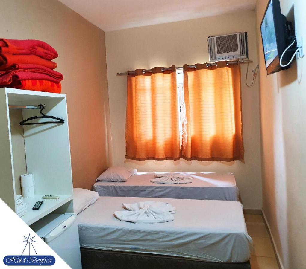 Hotel Benfica 阿帕雷西达 外观 照片