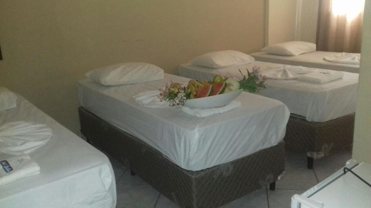 Hotel Benfica 阿帕雷西达 外观 照片